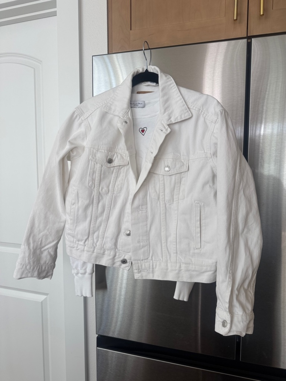 Classic White Women's Denim Jacket - Timeless Casual Trucker